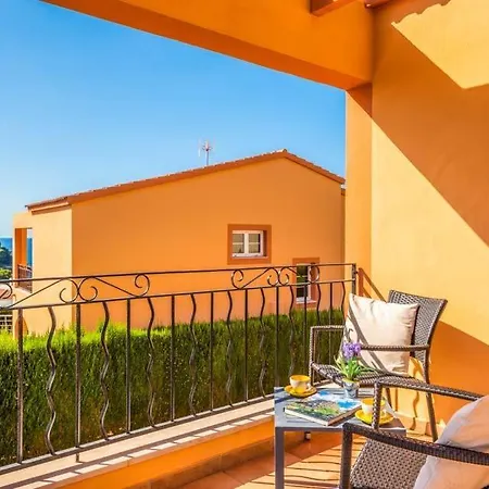 Cala Galdana Sleeps 6 Pool Air Con Wifi Villa *