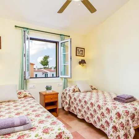 Cala Galdana Sleeps 6 Pool Air Con Wifi