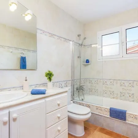 Cala Galdana Sleeps 6 Pool Air Con Wifi *